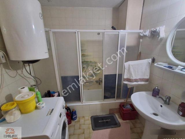 Ukeb Koleji Sokağında 125 M2 3+1 Eşyalı Köşe 2.kat