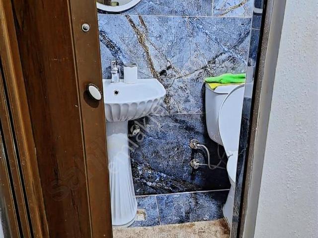 Şükran Gayrimenkul'den Arifiyede Satılık Garajlı Villa Ve Dükkan
