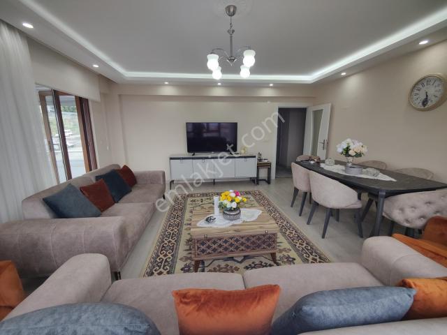 Çukurçayır Da Masrafsız Manzaralı Satılık 3+1 Daire