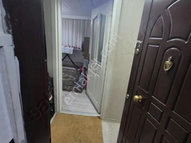 Çukürboustan Emrullah Efendi Sok Satılık Daire 2+1 1kat Koşe