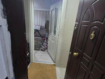 Çukürboustan Emrullah Efendi Sok Satılık Daire 2+1 1kat Koşe