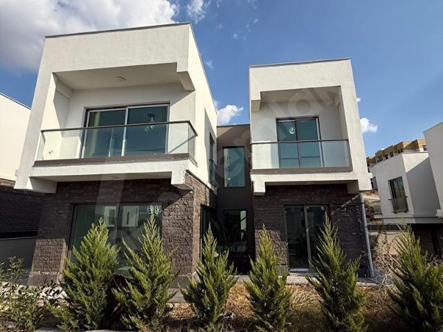 ÇUKUROVA ŞAMBAYADI ANATOLİA VİLLALARI 5+1 SATILIK VİLLA