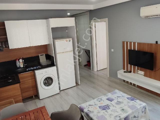 Çukurova Fırına Yakın 1+1 Eşyalı Cadde Üzeri Uygun Kaçmaz Daire