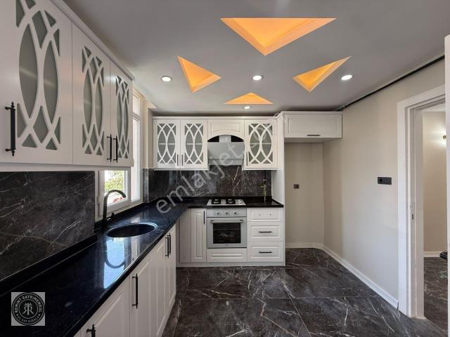 Çukurova Kenan Evren 3+1+g Odalı M.sığmaz Mh Ful Yapılı Satılık Daire