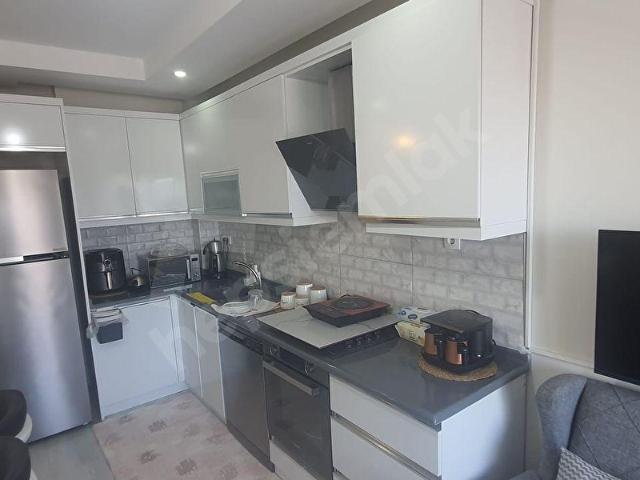 ÇUKUROVA YÜZÜNCÜYILDA SATILIK 3+1 DAİRE AÇIK MUTFAK FERAH