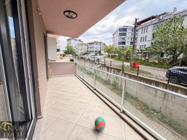 Çuhallı Çarşısında Denize Yakın 1+1 Satılık Daire
