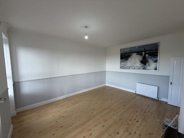 Uist Street, Govan | £995 Monthly