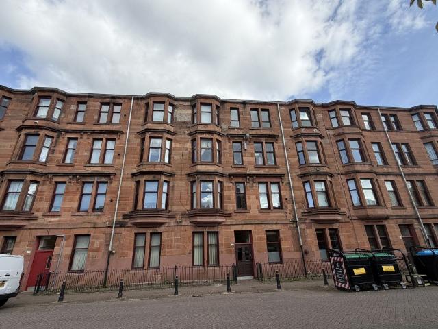 Uist Street, Govan G51, 2 bed flat to rent, £995 pcm | PrimeLocation