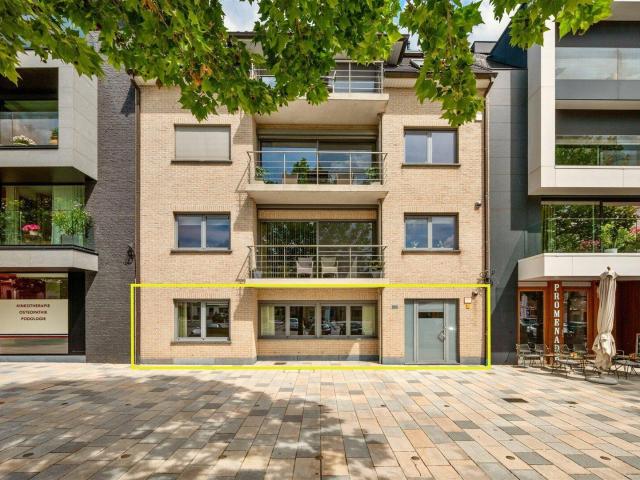 Uiterst centraal gelegen appartement met 2 slpks