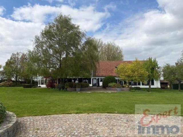 ✨ Uiterst exclusief gelegen landhuis met prachtige verzic.