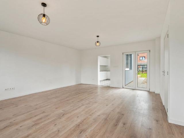 Uitstekend gelegen, gerenoveerde woning in De Klinge