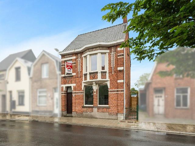 Uitstekend gelegen, gerenoveerde woning in Kieldrecht
