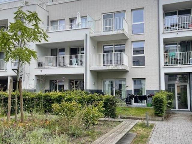 Uitstekend gelegen ruim appartement in recente nieuwbouw