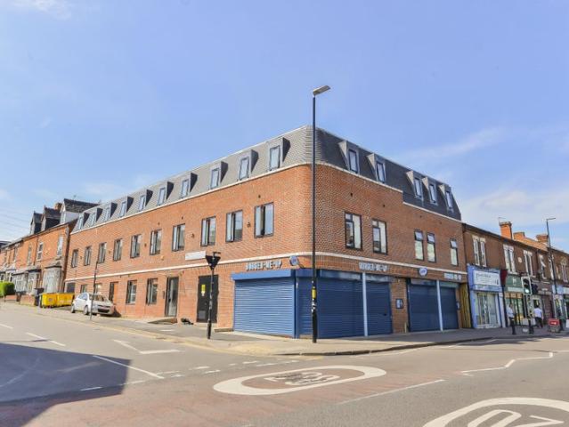UoB QE: Stirchley Hall Modern All inc. Studios