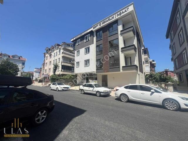 Ulaş Gayrimenkul cumhuriyet yatırıma Uygun Bahçe Kullanımlı 2+1