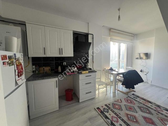 Ulaş Gayrimenkul Cumhuriyet Eşyalı 1+1 Satılık Dubleks