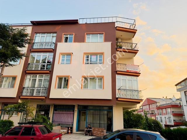 Ulaş Emlak Elvankent Topçu Parkı Bitişiği Manzaralı 2. Kat Köşe