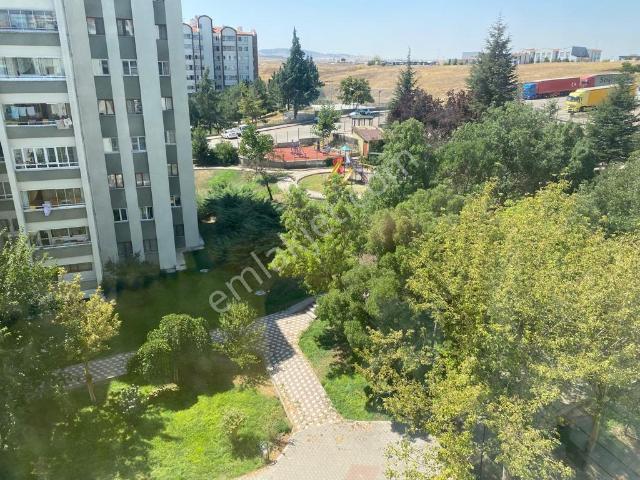 Ulaş Emlak Elvankent'in En Merkez Noktası Site İçi 3. Kat Güney