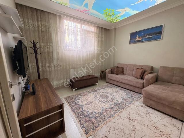 Ulaşıma Yakın Merkezi Lokasyonda Full Eşyalı Daire