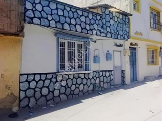 Ulaş Mahallesi'nde Satılık 2 + 0 Doğalgazlı Daire