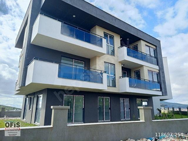Ula merkezde, Akyaka ve Muğla merkeze yakın sıfır daireler