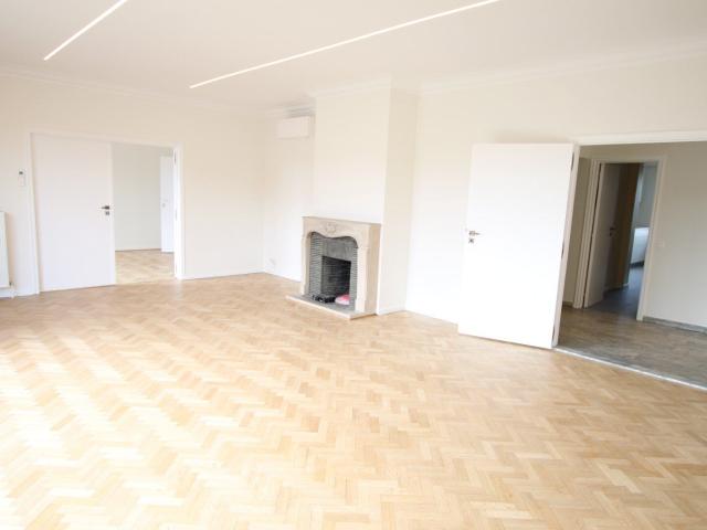 Ulb: Magnifique penthouse 3 chambres,2 terrasses et parking