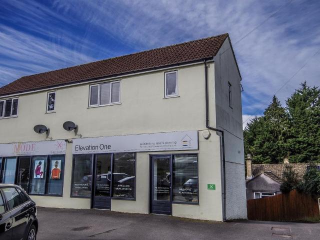 Uley Road, Dursley GL11, 2 bed flat to rent, £900 pcm | PrimeLocation
