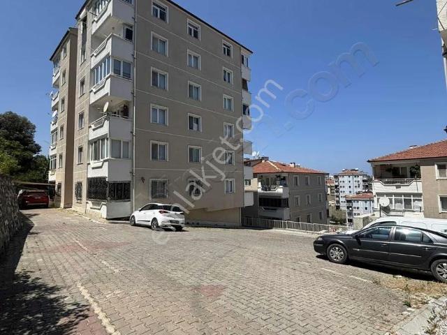 Ülker Den Mudanya Halitpaşa Da Satılık 3+1