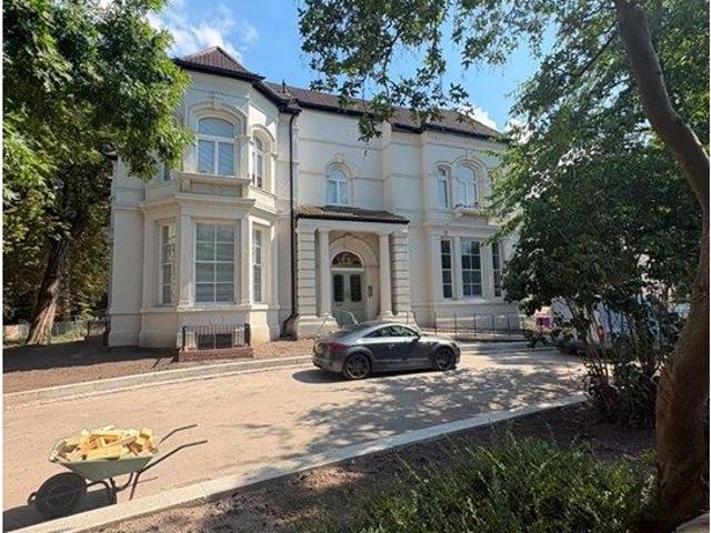 Ullet Rd, Liverpool L8, 1 bed flat to rent, £1,200 pcm | PrimeLocation