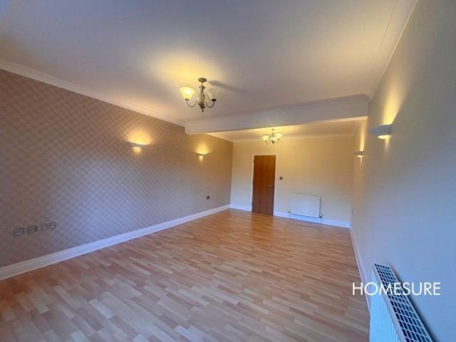 Ullet Road, Liverpool, L8 3SR