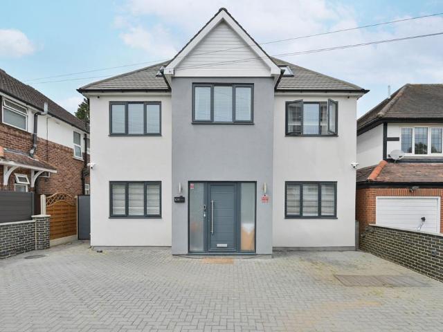 Ullswater Crescent, Kingston Vale. 5 bed detached house to rent £6,500 pcm £1,500 pw