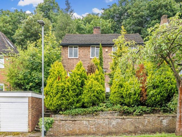 Ullswater Crescent, London SW15, 4 bed detached house to rent, £2,750 pcm | PrimeLocation