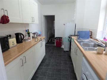 Ullswater Street, Leicester LE2 4 bed terraced house to rent £1,387 pcm £320 pw