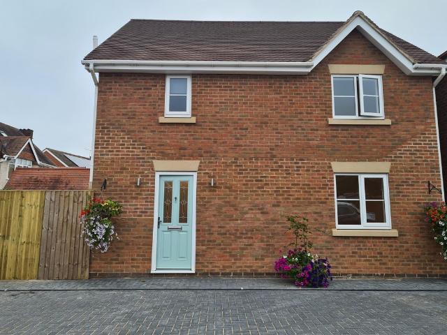 Ullswater Road, Coventry CV3, 3 bed property to rent, £1,400 pcm | PrimeLocation