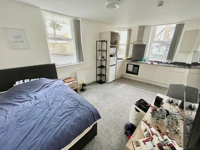 Ullswater Road, Lancaster LA1 1 bed private hall to rent £953 pcm £220 pw