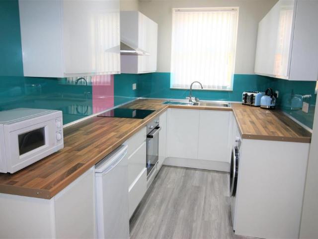 Ullswater Road, Lancaster LA1 3 bed private hall to rent £706 pcm £163 pw