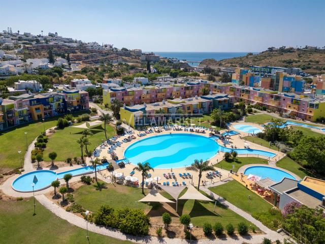 Último Apartamento T1 disponível inserido no complexo turíst. 101m² Albufeira e Olhos de Água