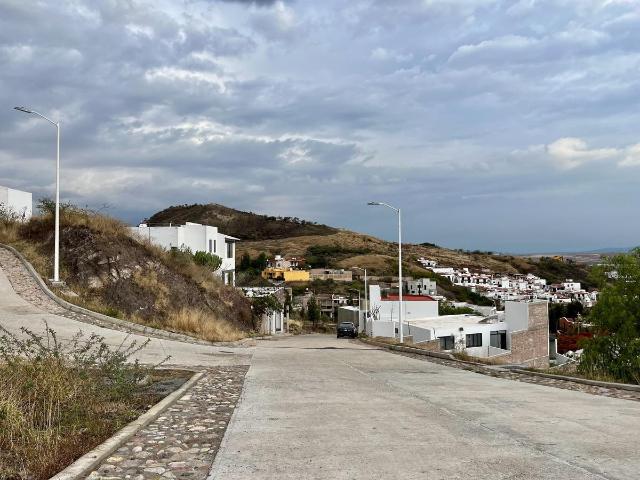 ULTIMOS TERRENOS RESIDENCIAL CA?ADA DEL FRESNO GUANAJUATO CAPITAL M2, M3
