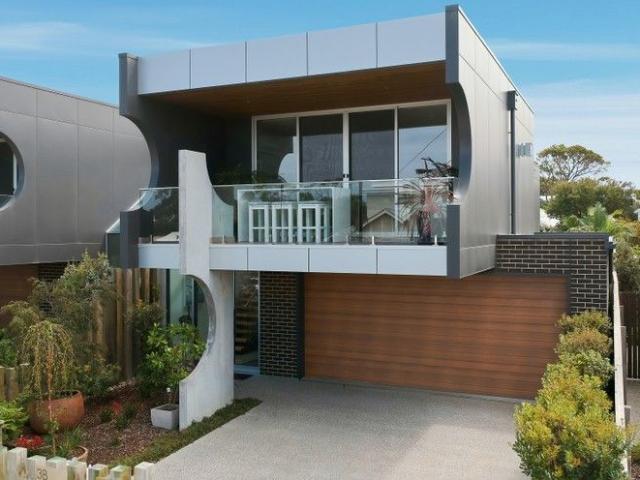 Ultimate Town Centre Luxury with Ocean Views