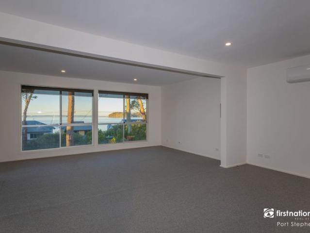Ultimate water views 4 bedroom home includes studio/ granny flat!