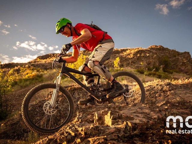 Ultimate Adventure Property in Westerway Perfect for Private Mountain Biking, Fly Fishing and Bushwalking