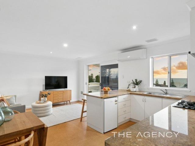 Ultimate Beach & Parkland Apartment Package