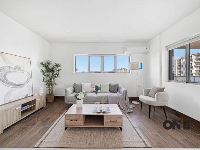 ULTIMATE CONVENIENCE MEETS QUIET BOUTIQUE LIVING
