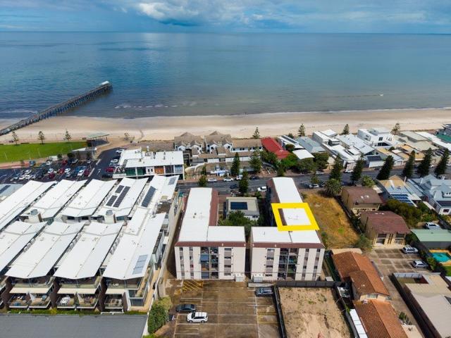 Ultimate Coastal Lifestyle or Lucrative Investment Opportunity