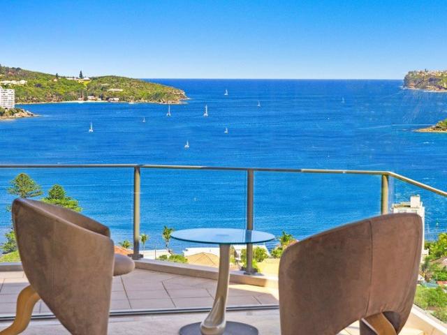 ULTIMATE DOWNSIZERS DREAM ONE OF ONLY TWO BEST VIEWS IN TOWN