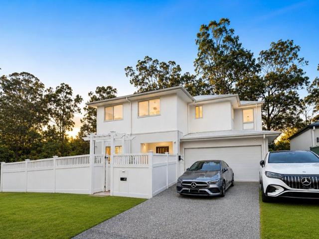 Ultimate Entertainer's Sanctuary a rare opportunity!