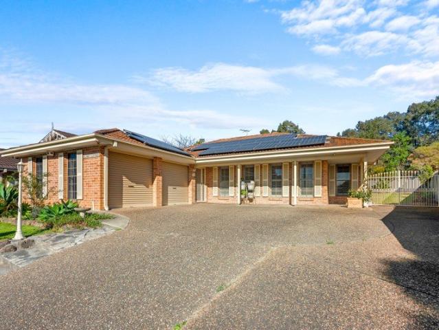 ULTIMATE FAMILY ENTERTAINER ON 914SQM BLOCK