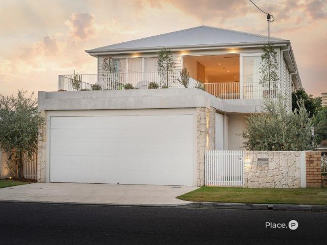 Ultimate Family Entertainer with Riverfront Terrace, Pool & Private Jetty