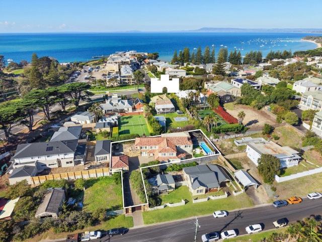 Ultimate Family Flexibility in a Spacious Sorrento Sanctuary Inspect by Private Appointment