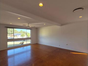 Cockle Creek, Newcastle - Garden, Parking